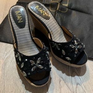 Women’s 8.5 IMAN wedges